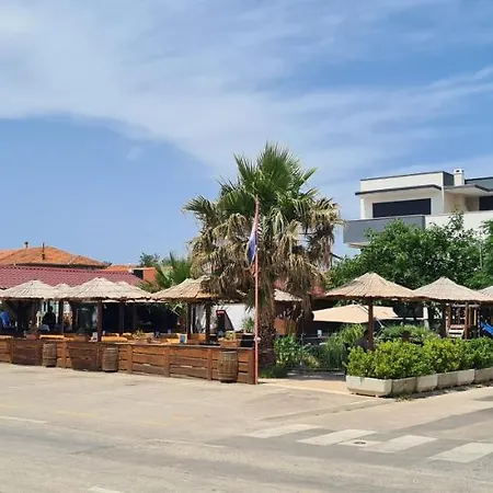 Laguna Mobile Homes *